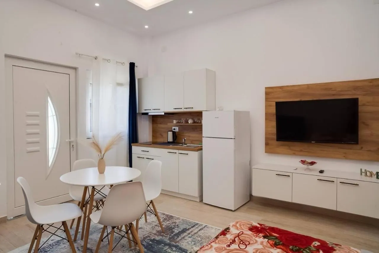 Ferienhaus Villa Ambrelia Living Shkodra